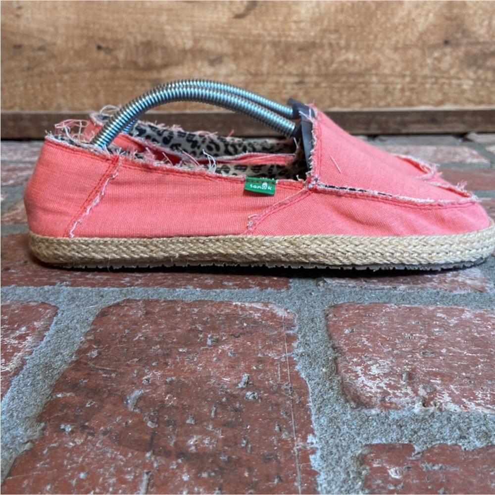 Sanuk Shoes. Woman’s 10.